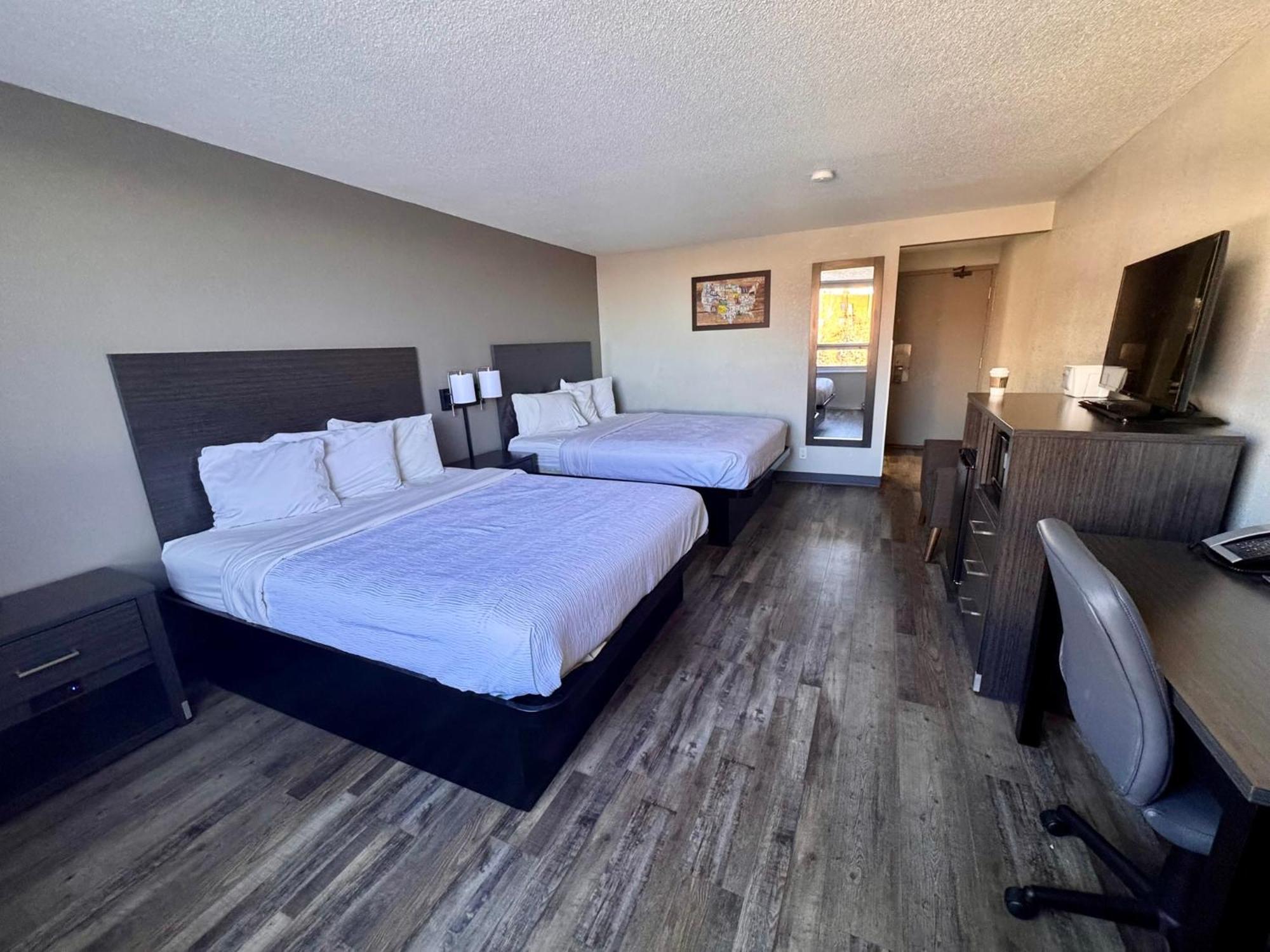 Baymont By Wyndham Great Falls City Center Exteriör bild
