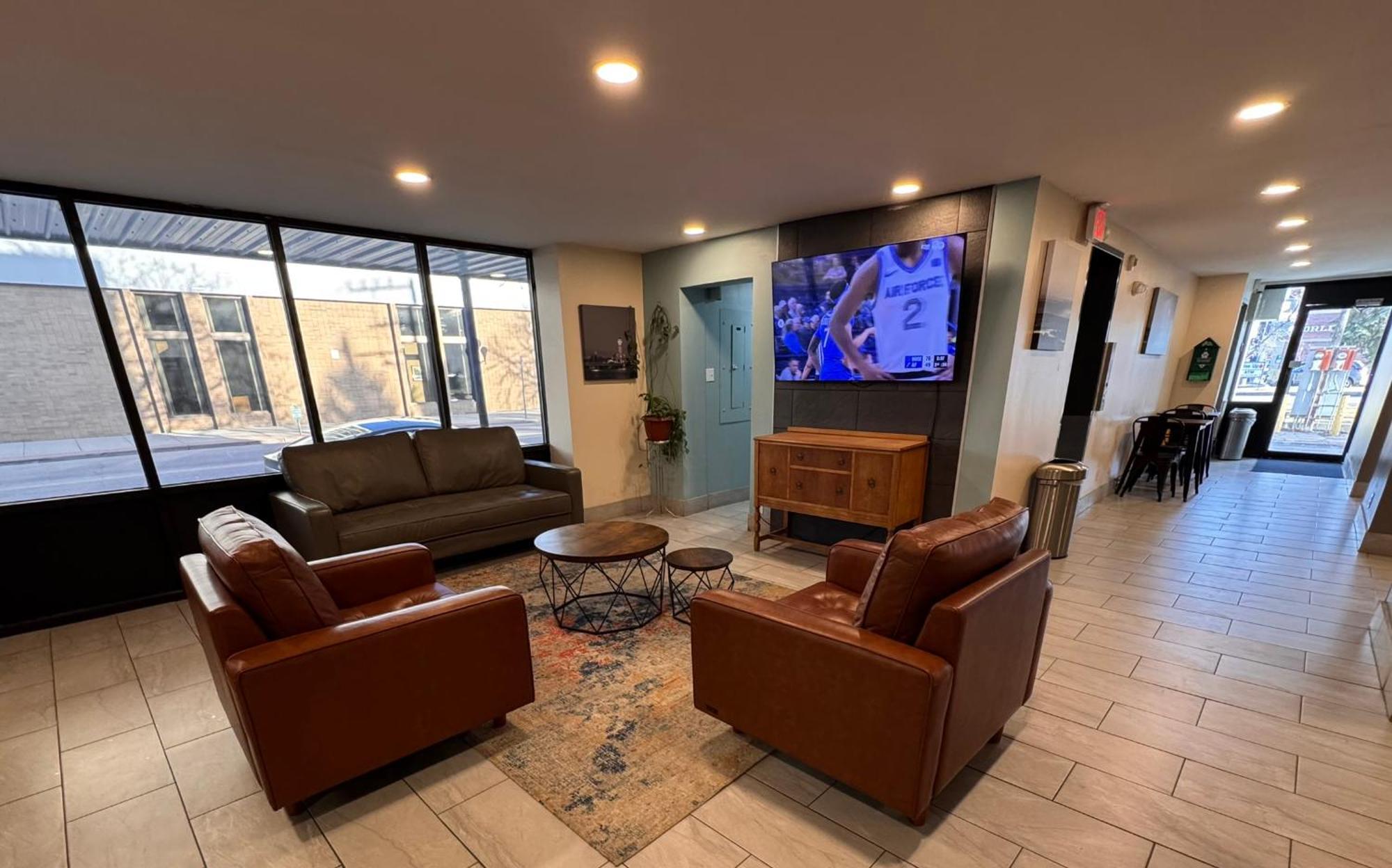 Baymont By Wyndham Great Falls City Center Exteriör bild