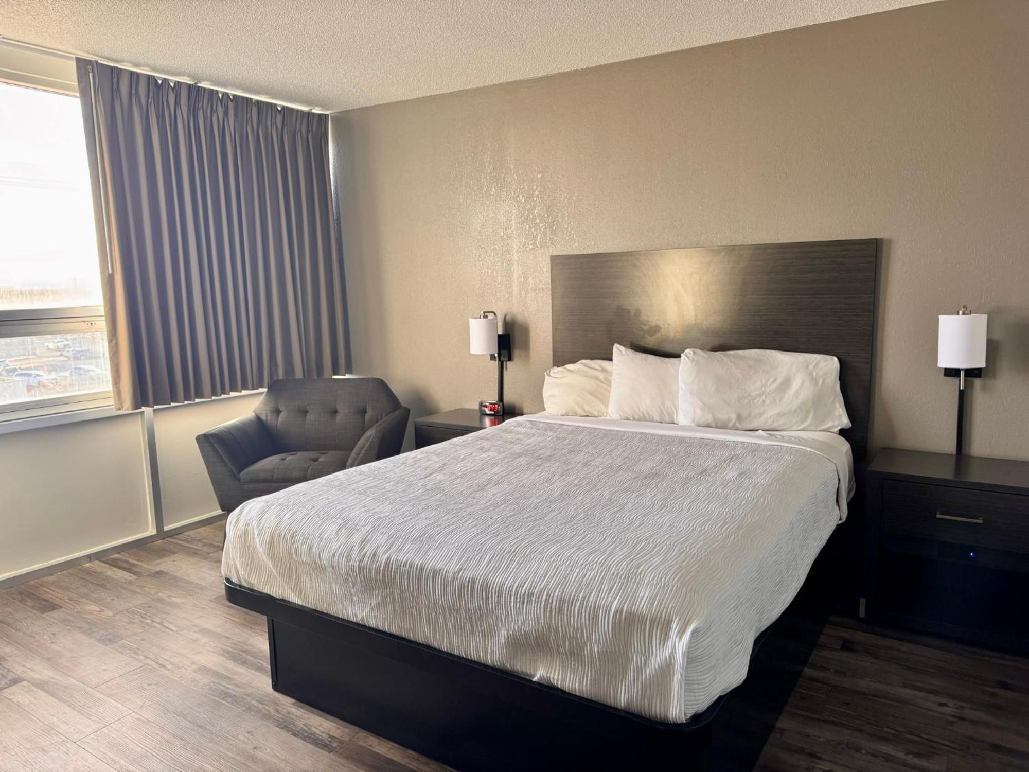 Baymont By Wyndham Great Falls City Center Exteriör bild