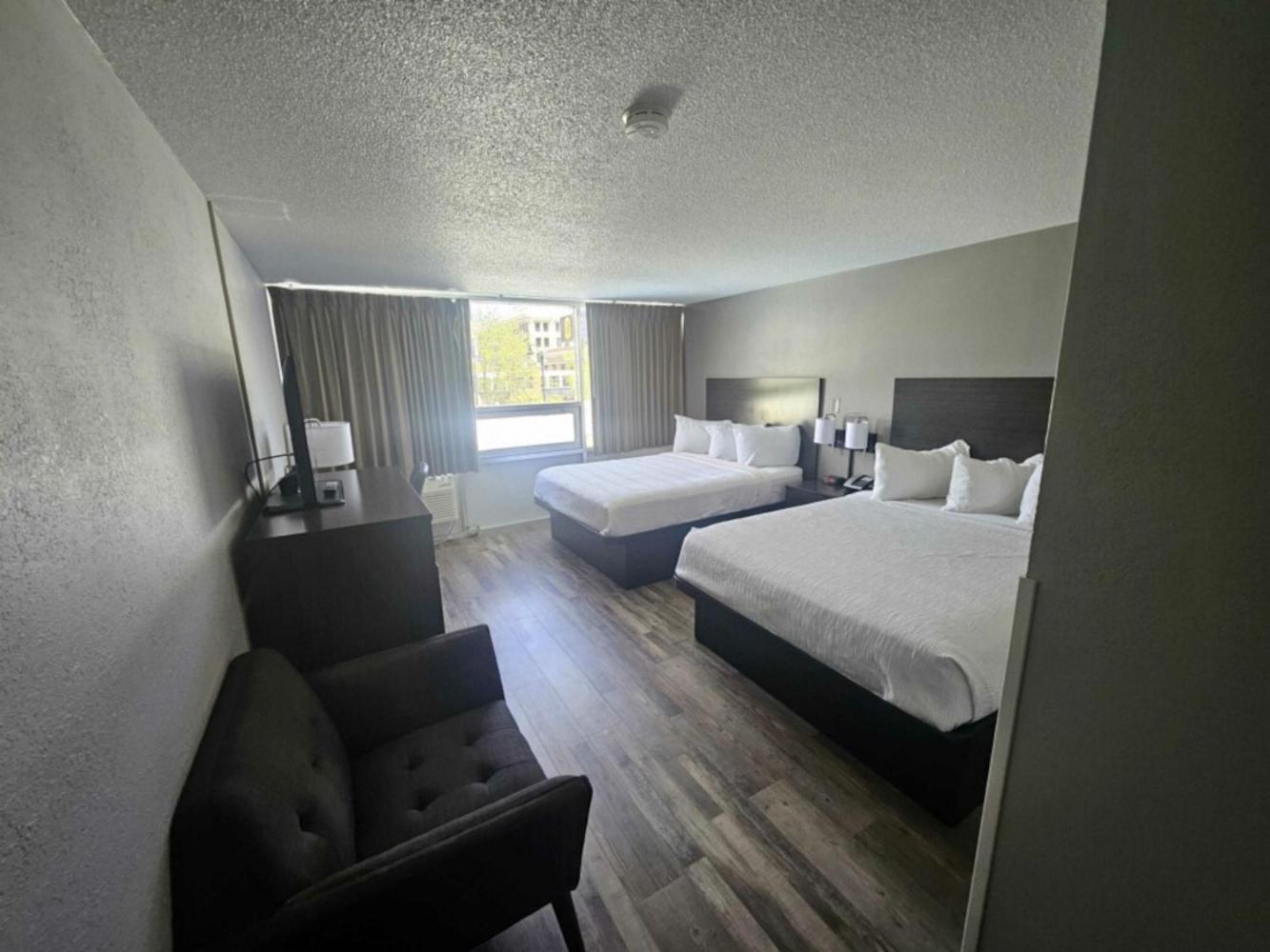 Baymont By Wyndham Great Falls City Center Exteriör bild